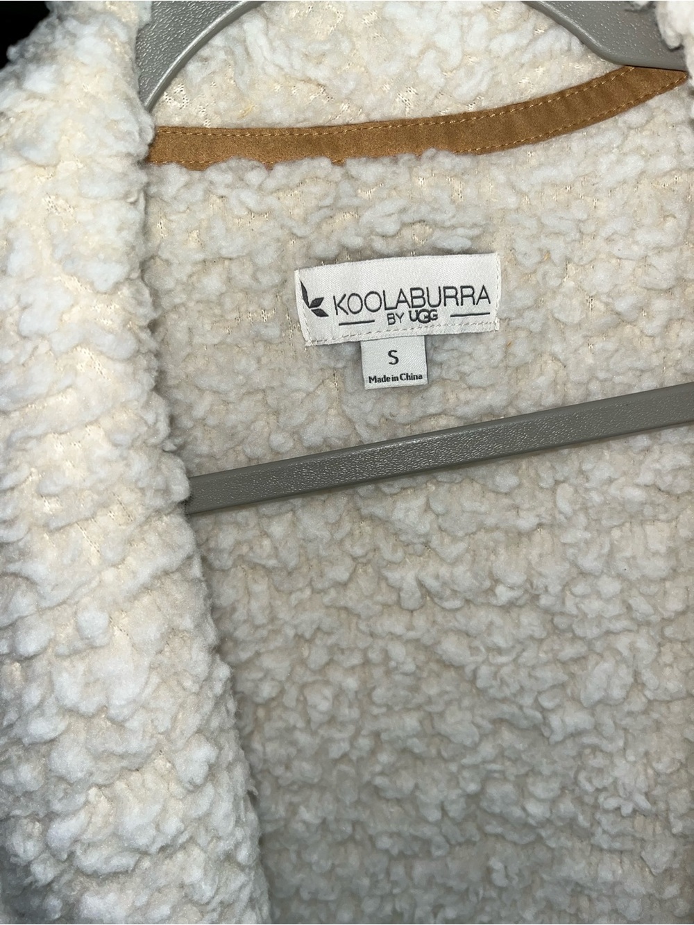 New Koolaburra by UGG Brushed Back Sherpa Vest Small - Picture 4 of 5